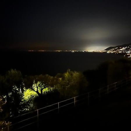 Willa Casa Mirella, Un Gioiello Unico Camogli Zewnętrze zdjęcie